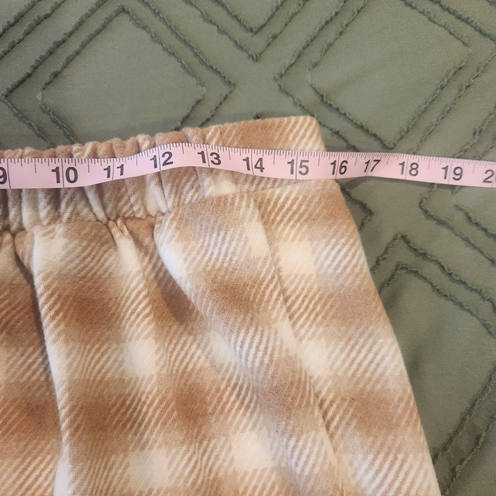 Time and Tru tan and white plaid fringed skirt. - Picture 7 of 9